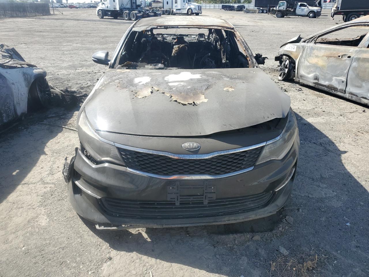 VIN 5XXGT4L31JG194265 2018 KIA OPTIMA no.5