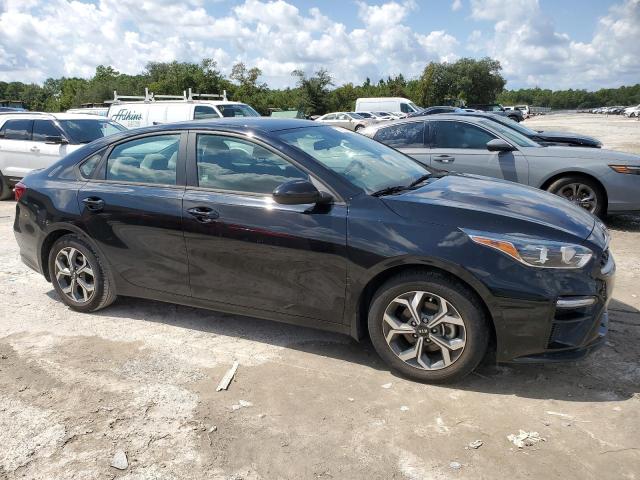 3KPF24AD4ME359748 Kia Forte FE 4