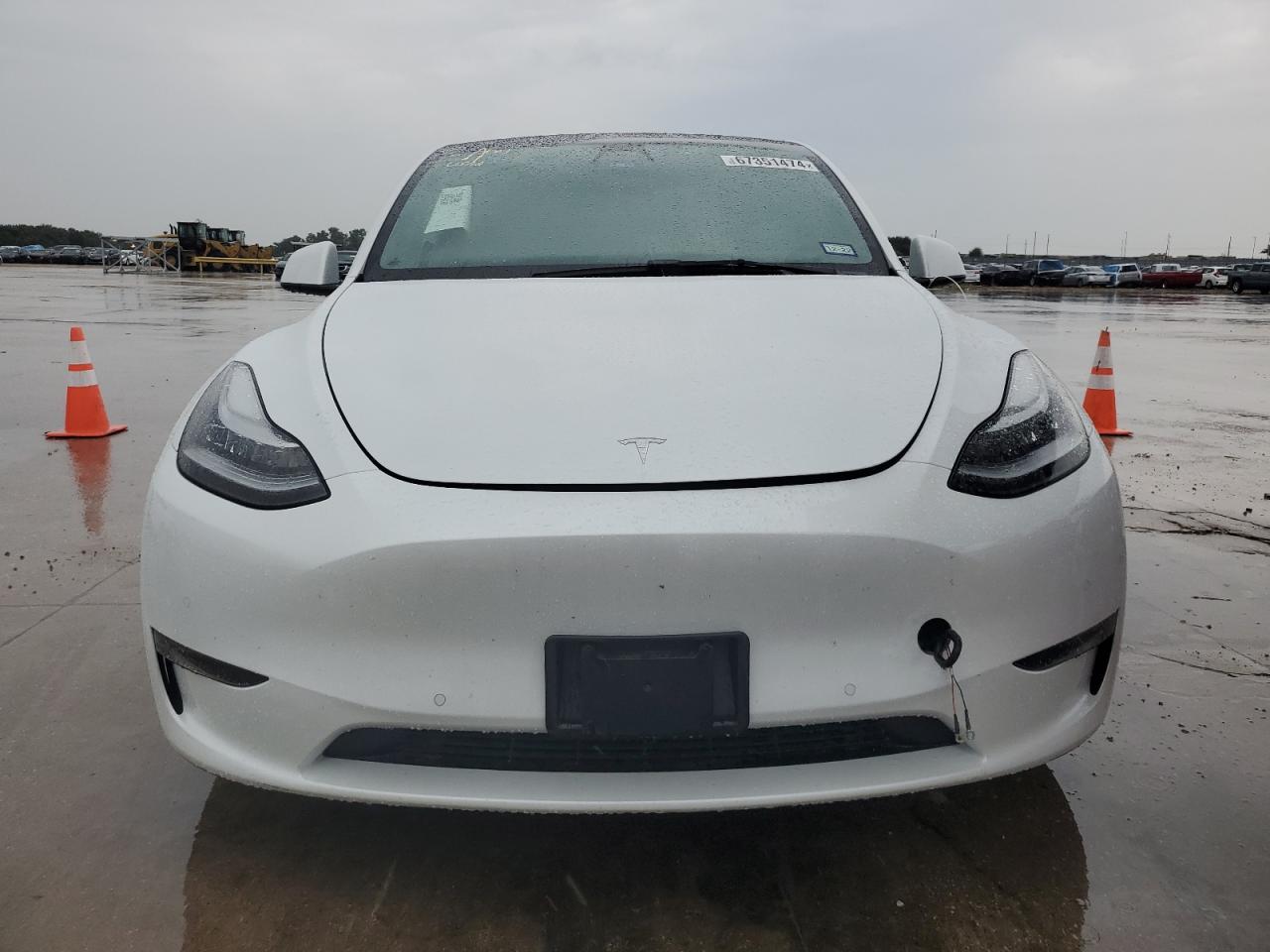 2022 Tesla Model Y VIN: 7SAYGDEE4NF329743 Lot: 67351474