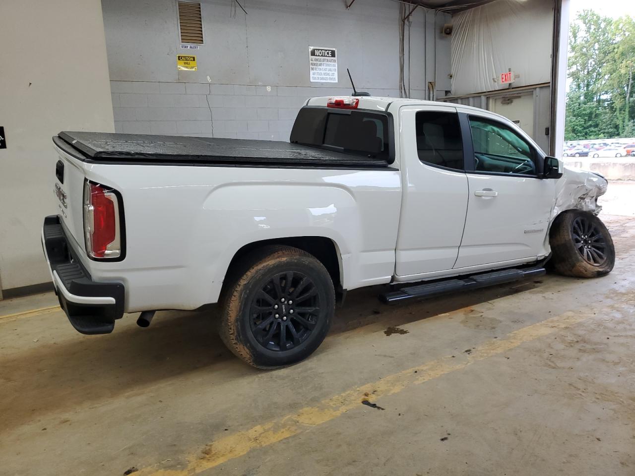 VIN 1GTH5CEN5N1106651 2022 GMC CANYON no.3