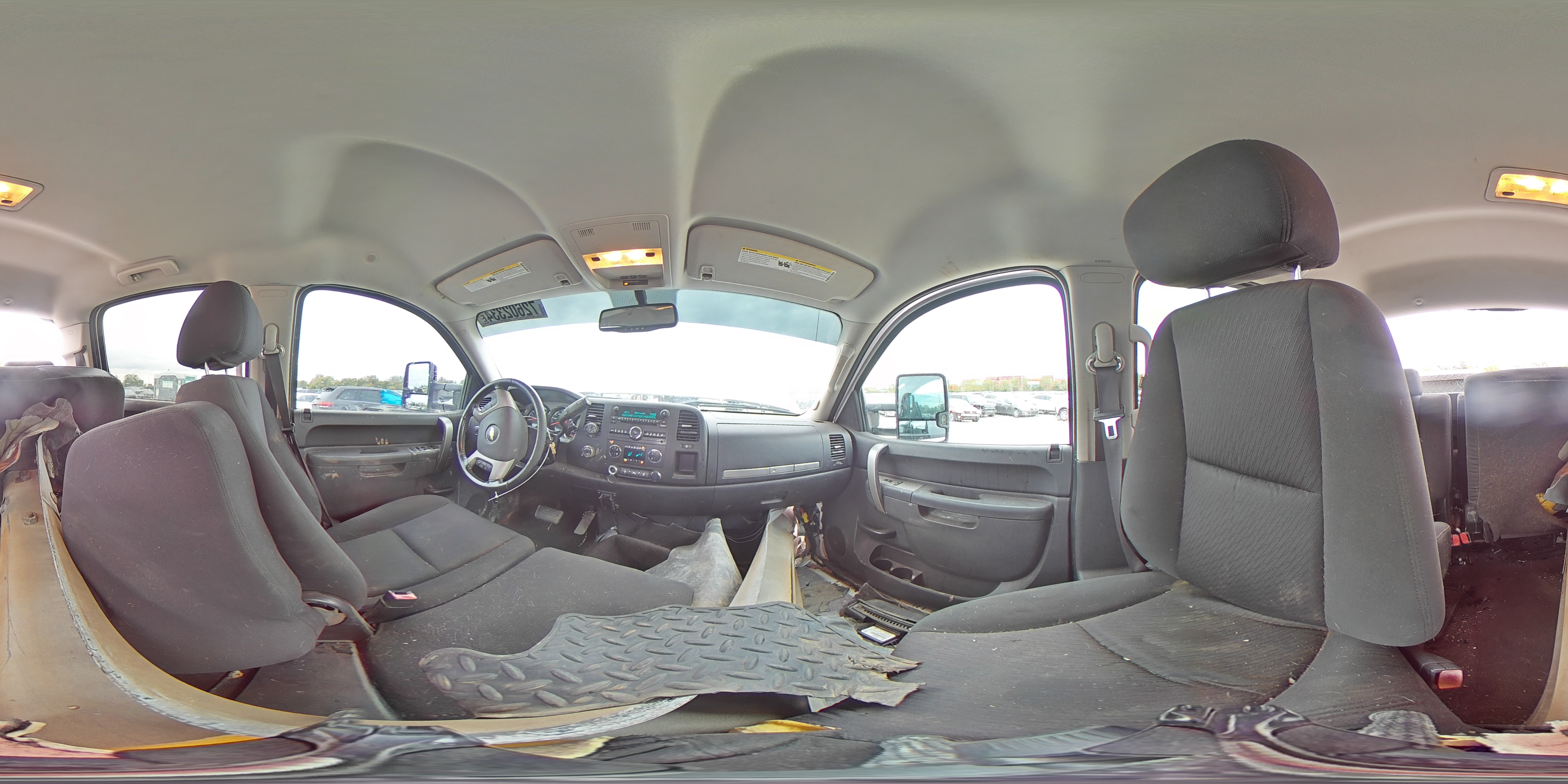 2013 Chevrolet Silverado - Image 12