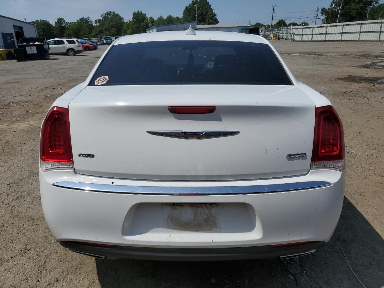 2020 Chrysler 300 Limited VIN: 2C3CCAKG5LH142076 Lot: 70147584