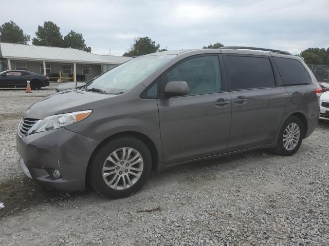 2011 Toyota Sienna Xle