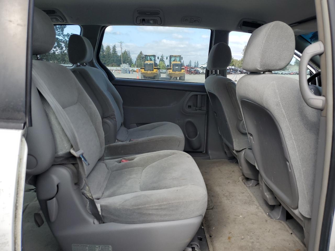 2004 Toyota Sienna Ce VIN: 5TDZA23C74S168159 Lot: 72826394