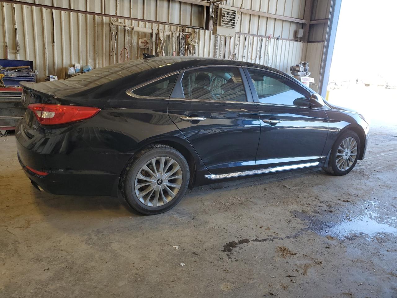 2015 Hyundai Sonata - Image 3