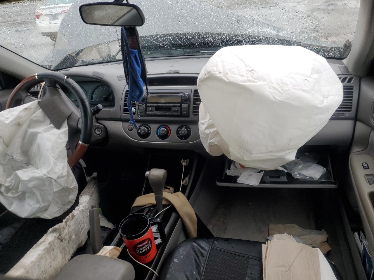 2003 Toyota Camry Le VIN: 4T1BE32K03U683787 Lot: 71004864