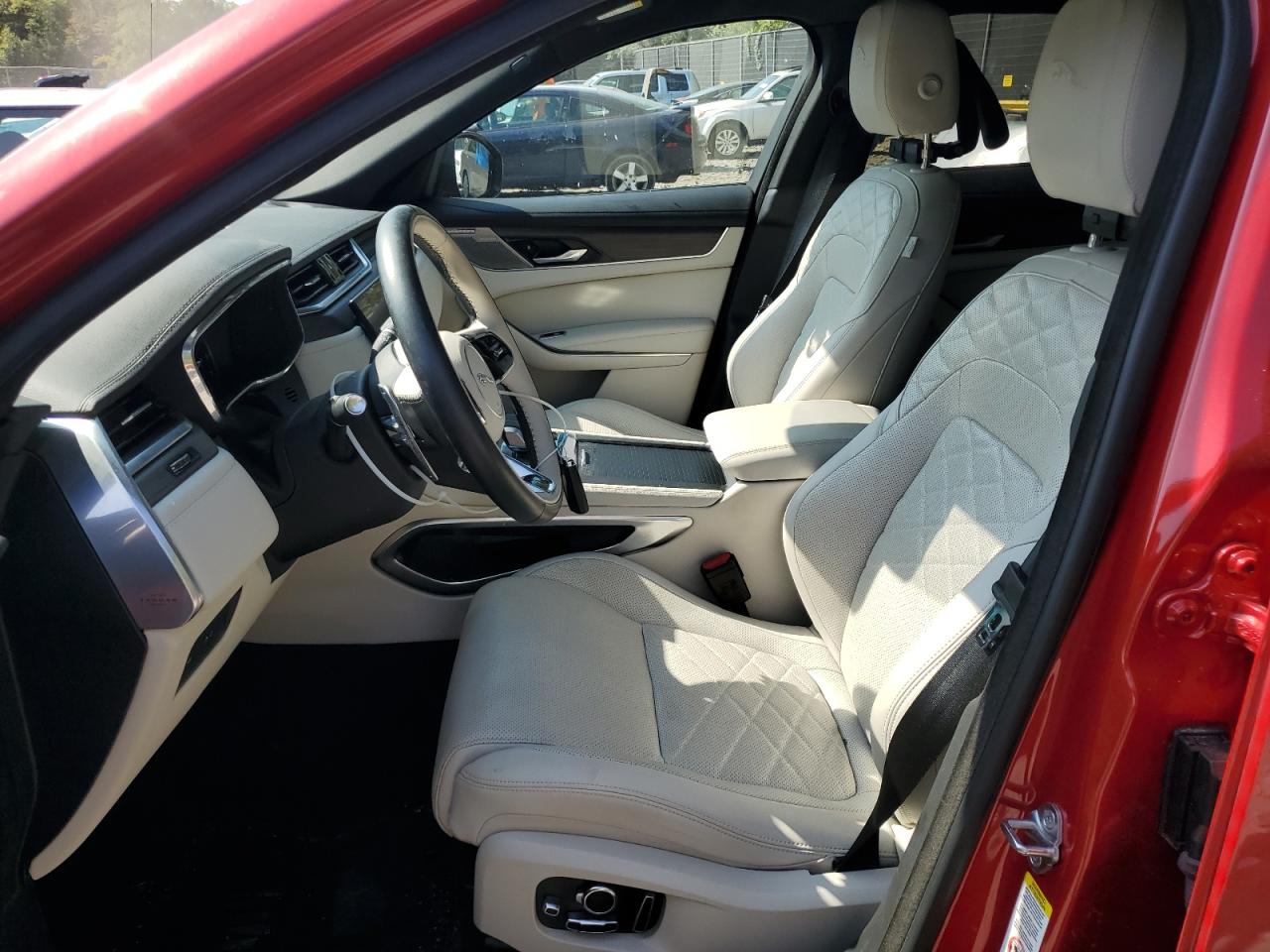2023 Jaguar F-Pace - Image 7