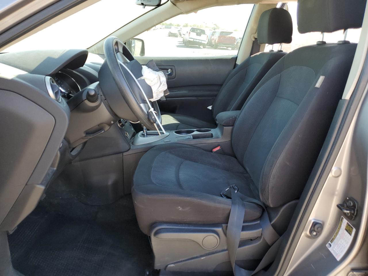 2015 Nissan Rogue - Image 7