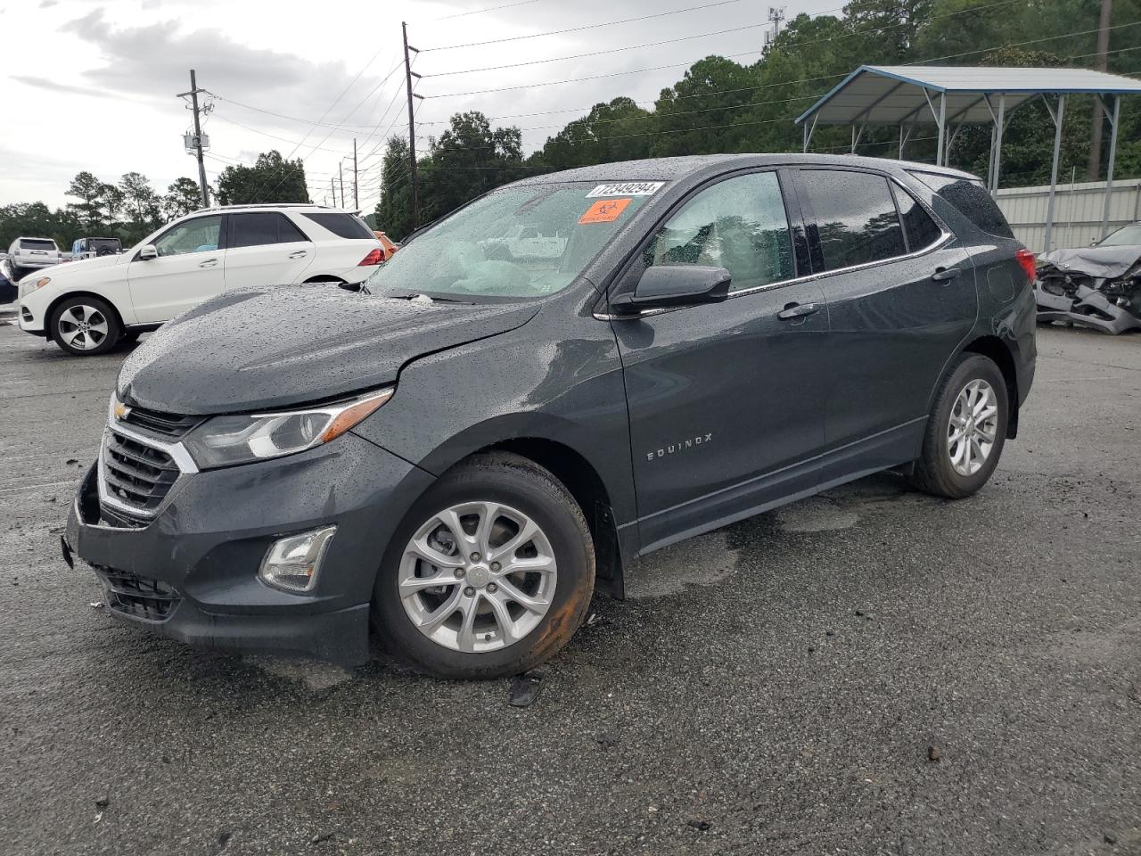 2020 Chevrolet Equinox - Image 1