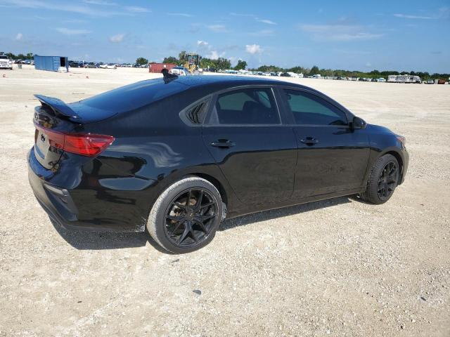 3KPF24AD8ME375676 Kia Forte FE 3