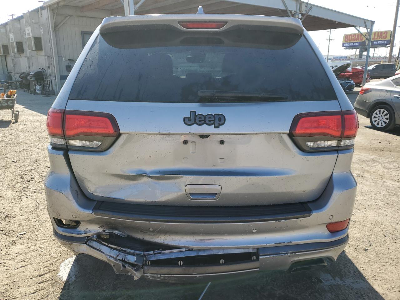 2018 Jeep Grand Cherokee Overland VIN: 1C4RJECG0JC110038 Lot: 71040724