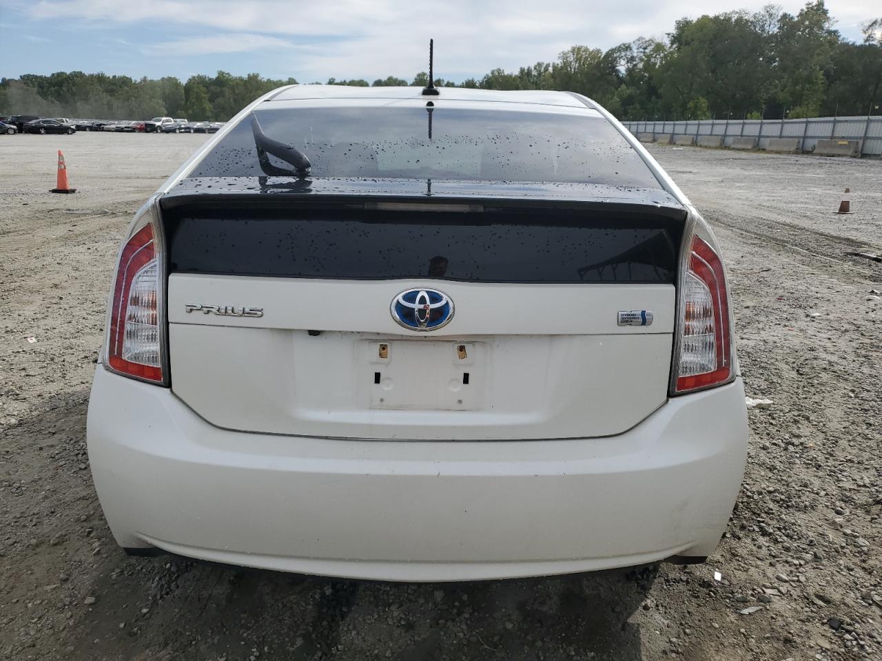 2015 Toyota Prius VIN: JTDKN3DUXF0444780 Lot: 70288894