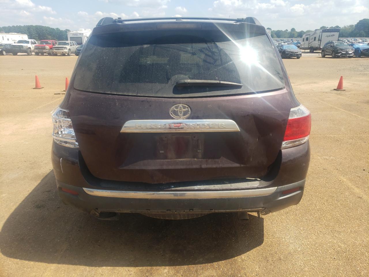 2012 Toyota Highlander Base VIN: 5TDZK3EH5CS073190 Lot: 72427314