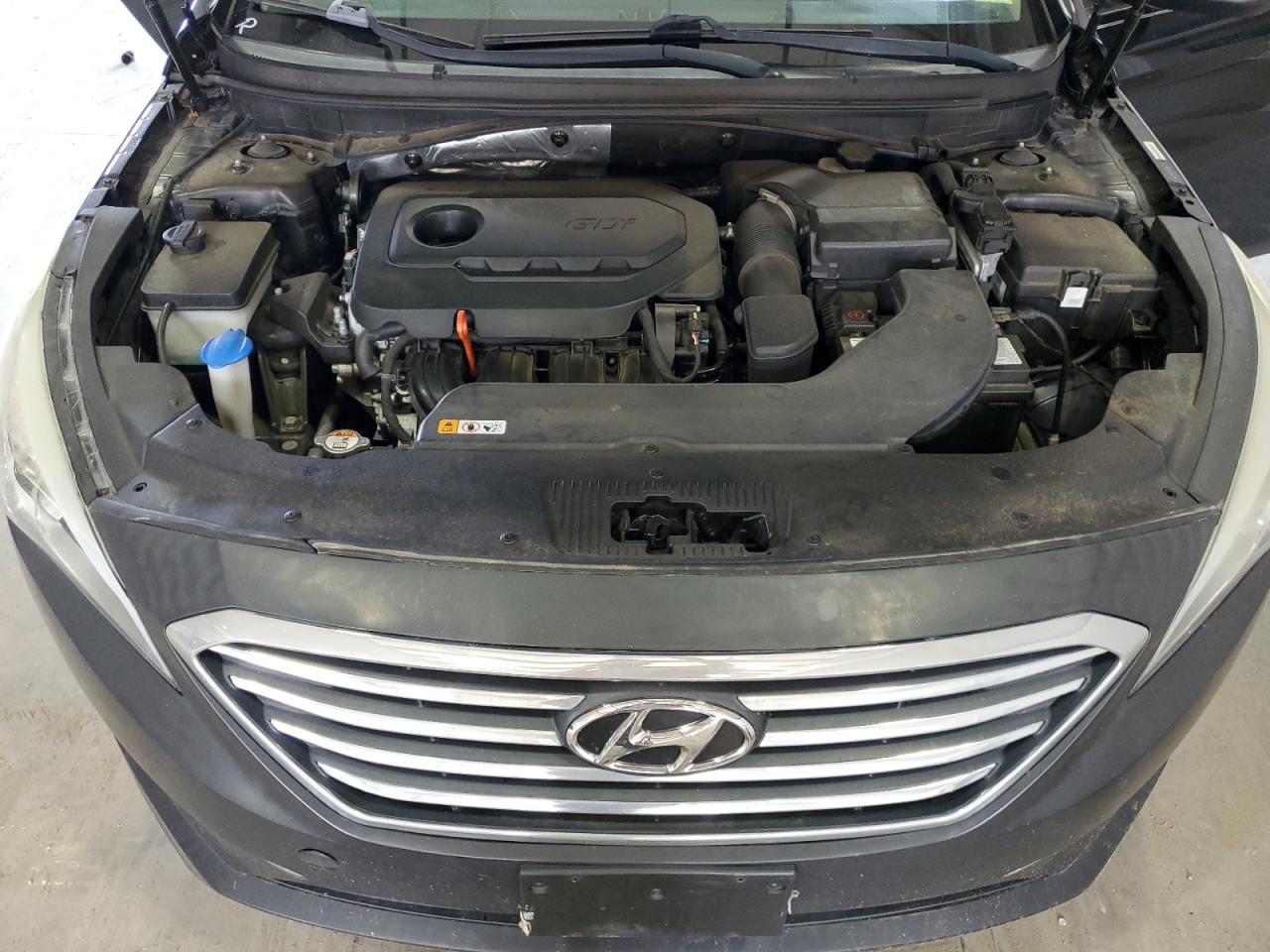 5NPE24AF1FH008145 2015 Hyundai Sonata Se