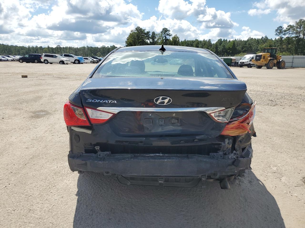 5NPEB4AC1DH742660 2013 Hyundai Sonata Gls