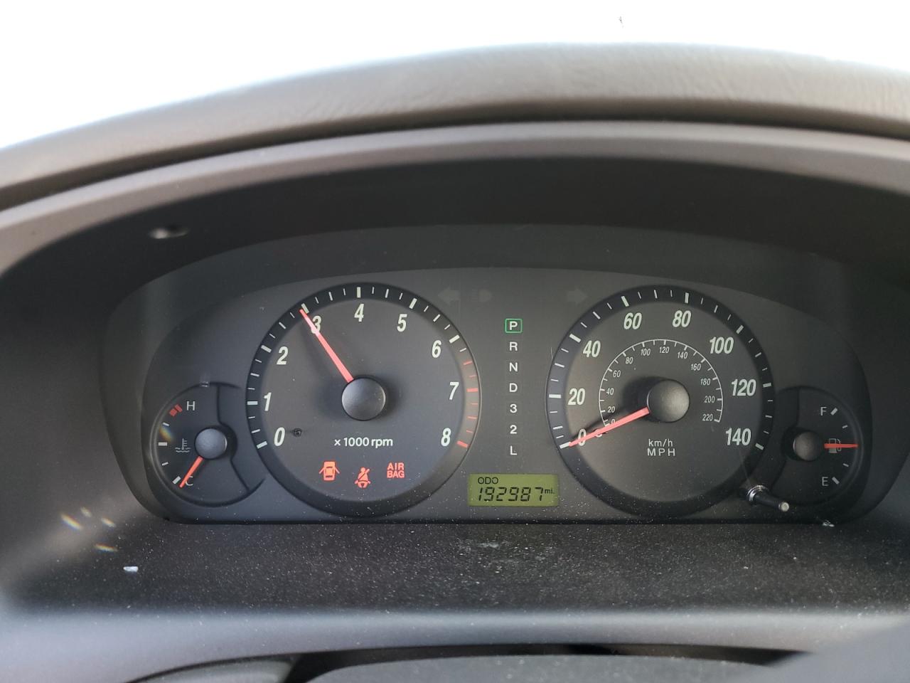 2006 Hyundai Elantra - Image 9