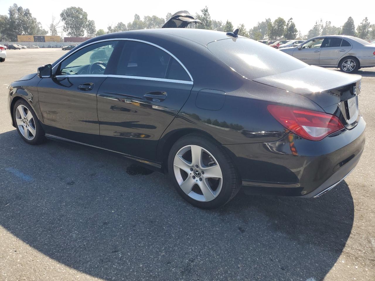 WDDSJ4EB9JN603109 2018 MERCEDES-BENZ CLA CLASS - Image 2