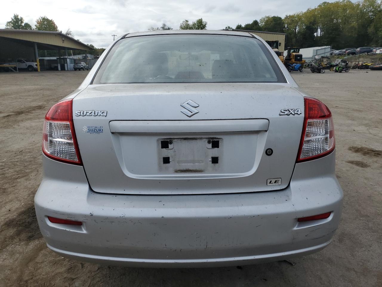 JS2YC5A21A6303767 2010 Suzuki Sx4 Le