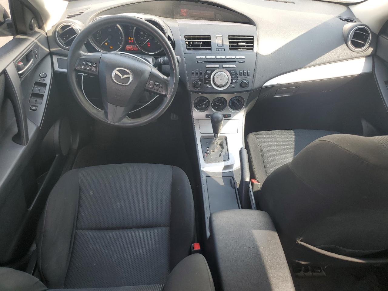 JM1BL1VG0B1366615 2011 Mazda 3 I