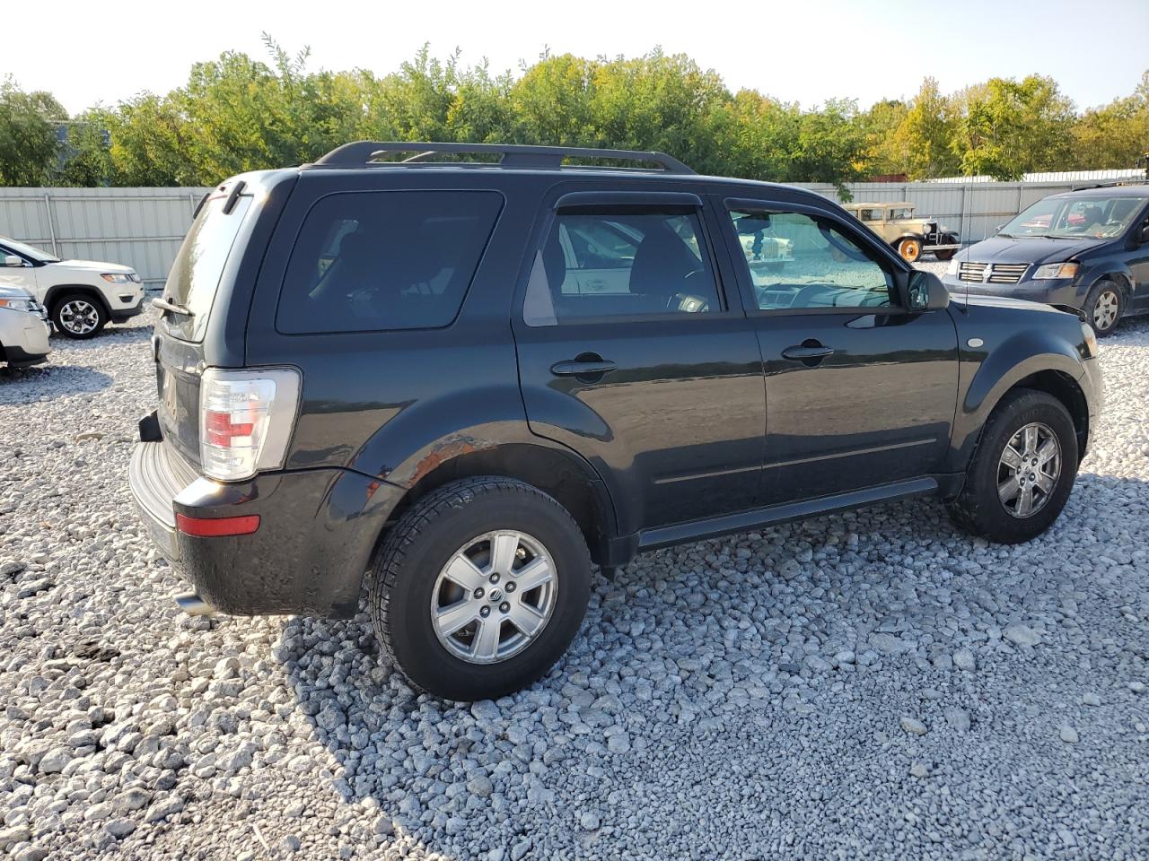 2009 Mercury Mariner - Image 3