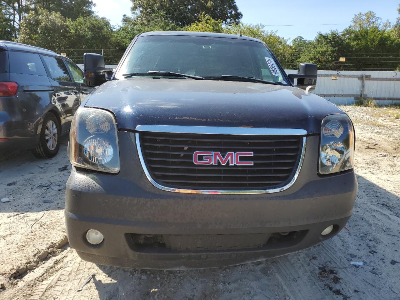 2007 GMC Yukon - Image 5