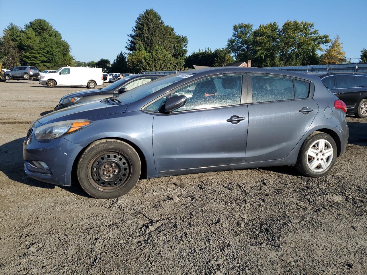 2016 Kia Forte - Image 1