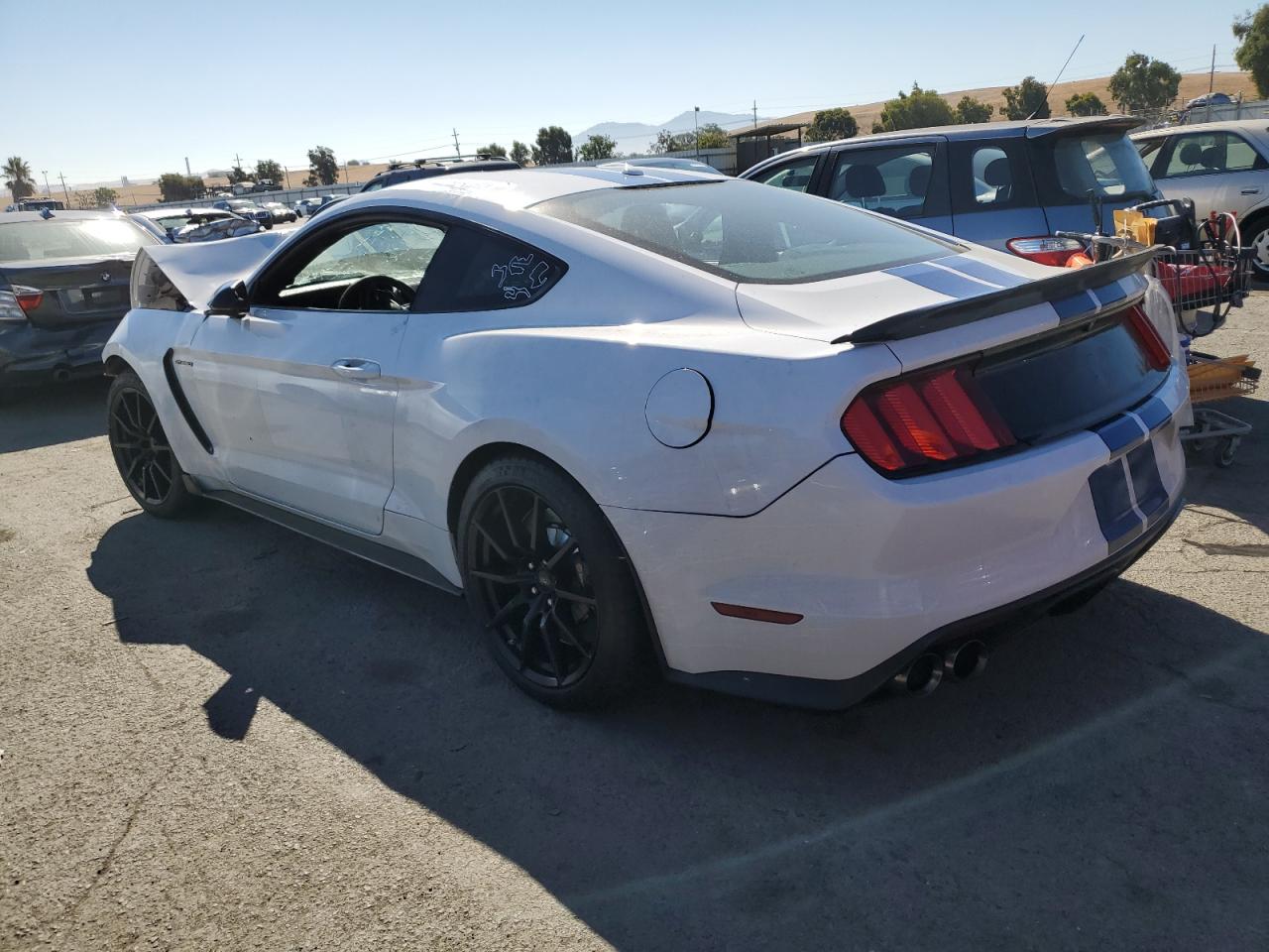 1FA6P8JZ3H5520053 2017 FORD MUSTANG - Image 2