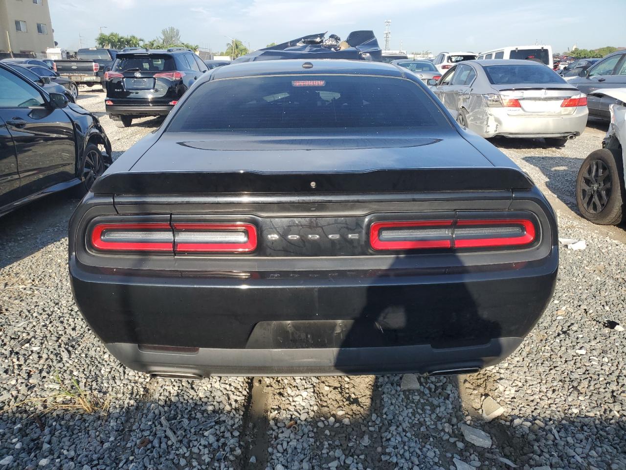 2C3CDZAG6KH563543 2019 Dodge Challenger Sxt