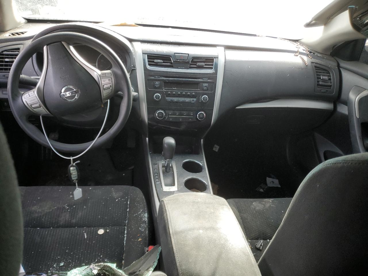 2015 Nissan Altima - Image 8