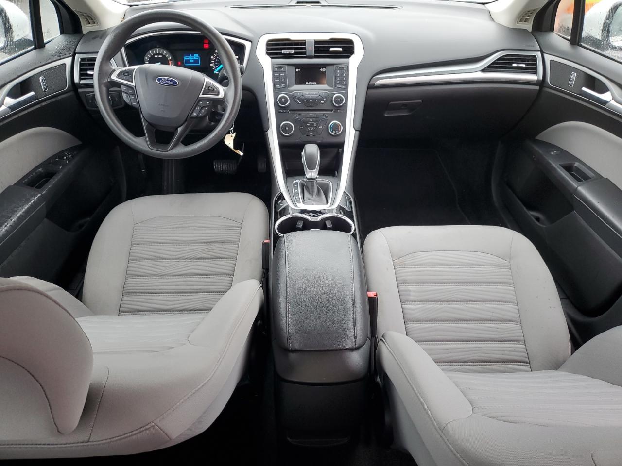 2019 Ford Fusion S VIN: 3FA6P0G75GR322805 Lot: 73640374