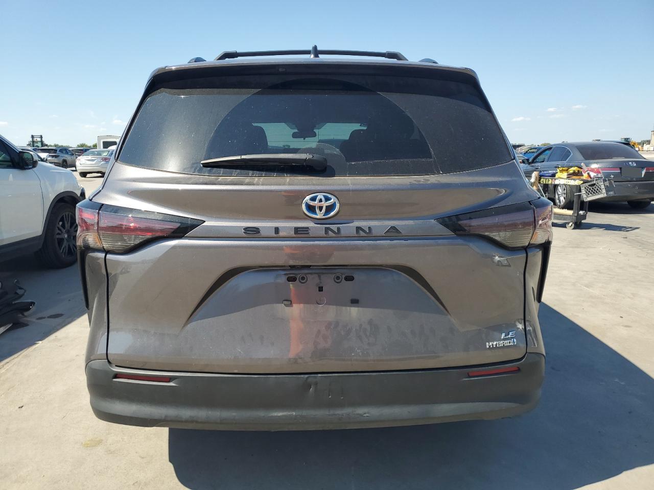 5TDKRKEC9PS148636 2023 Toyota Sienna Le