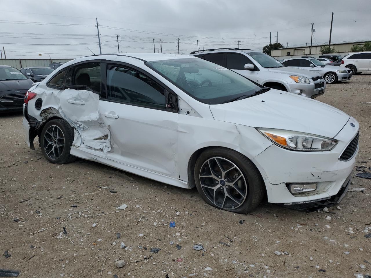 2015 Ford Focus - Image 4