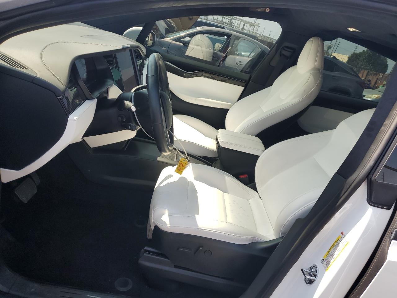 5YJXCBE27LF303813 2020 Tesla Model X