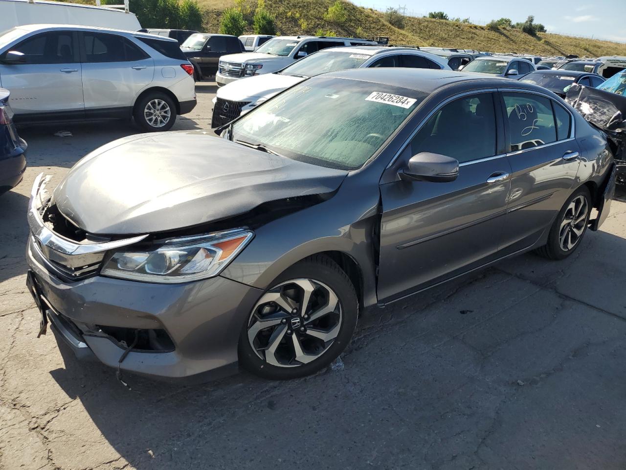 1HGCR2F88GA170480 2016 HONDA ACCORD - Image 1