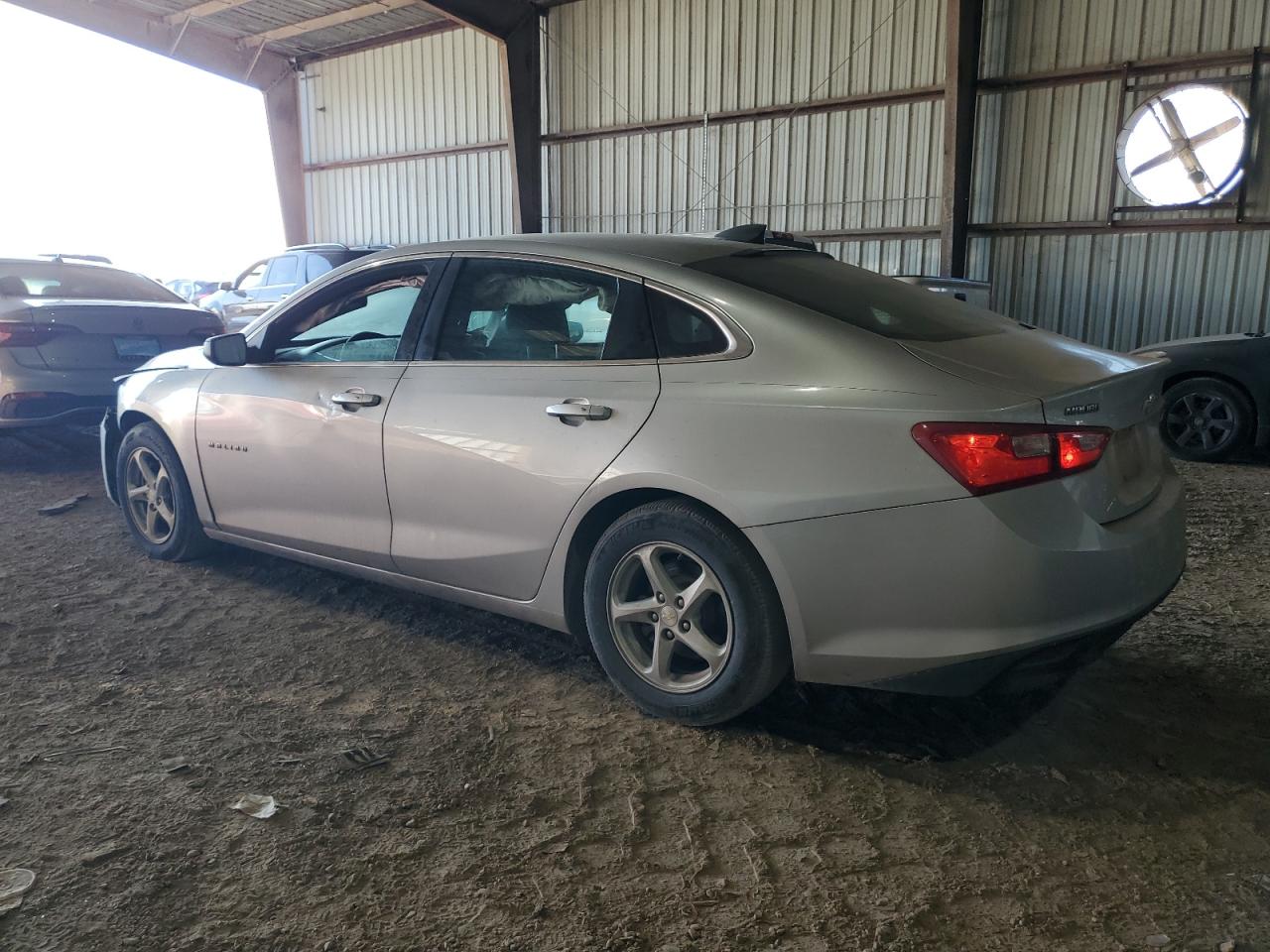 1G1ZB5ST6HF141548 2017 CHEVROLET MALIBU - Image 2