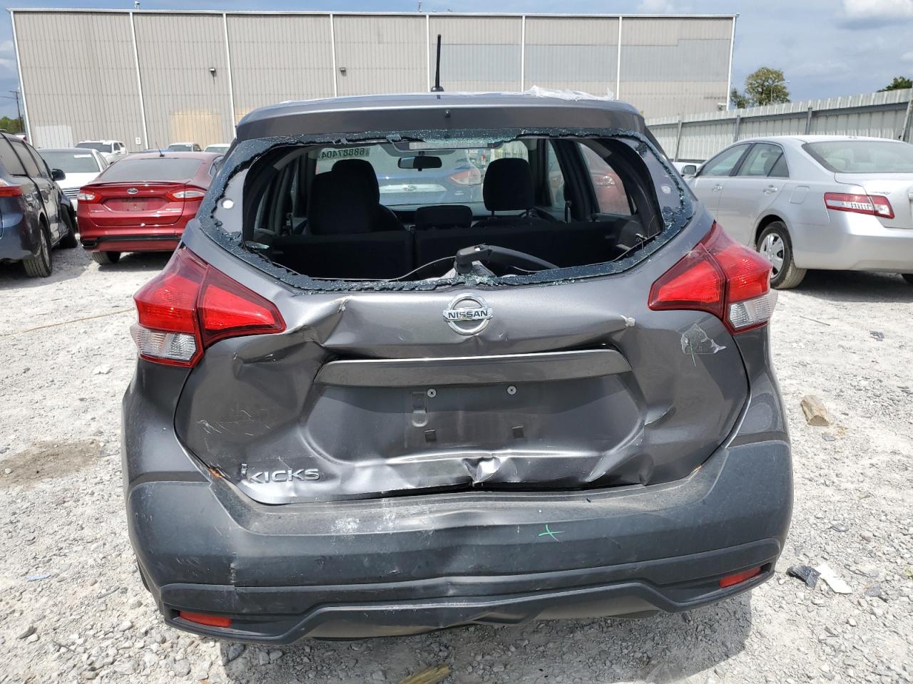 3N1CP5CU5JL511523 2018 Nissan Kicks S