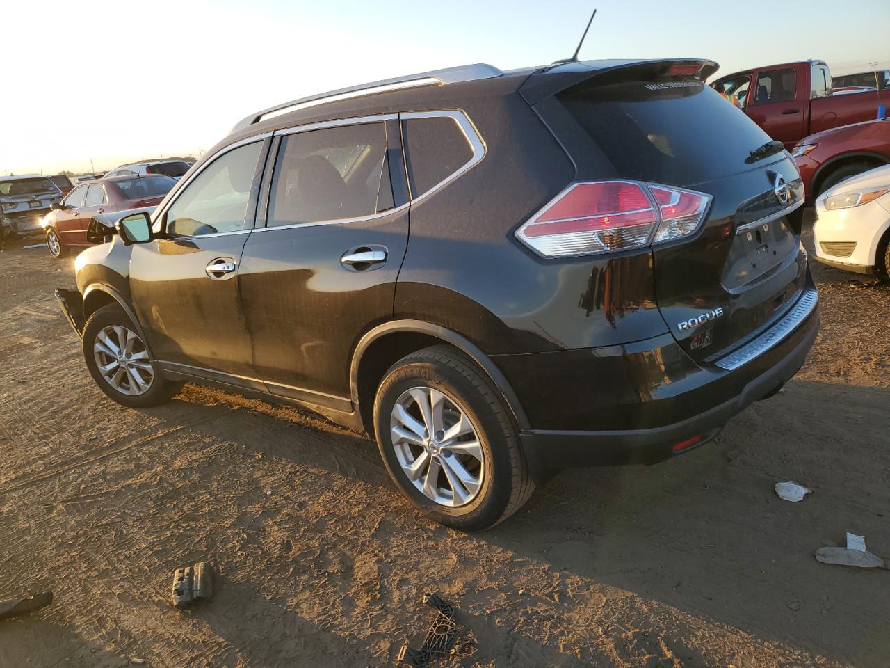 5N1AT2MV3GC823541 2016 NISSAN ROGUE - Image 2