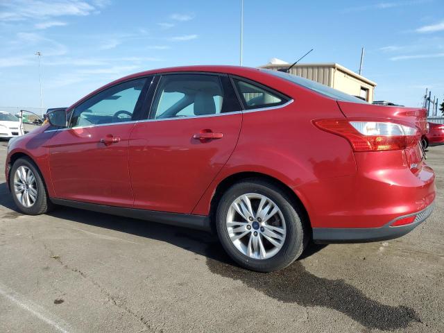 Sedans FORD FOCUS 2012 Red