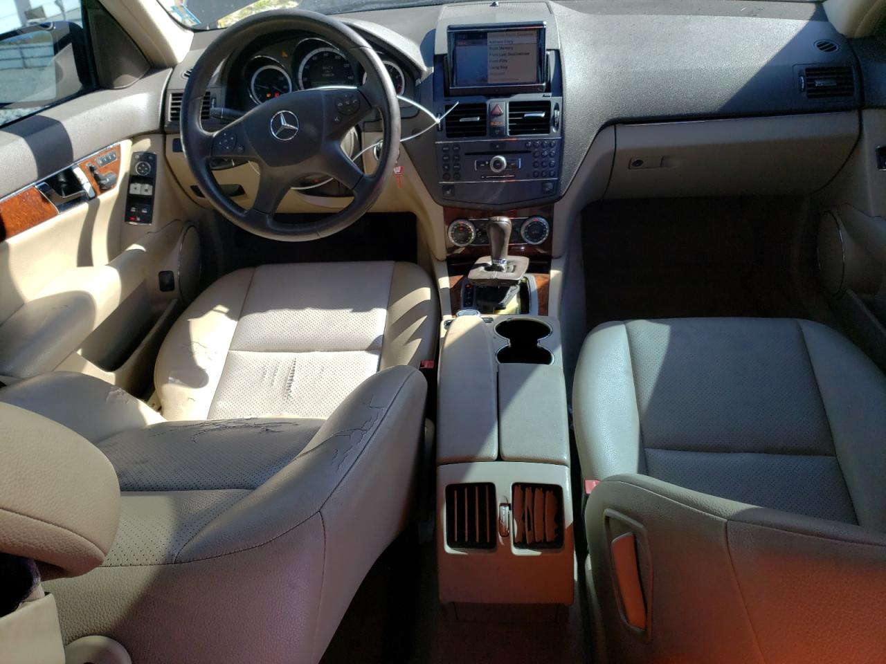 2010 Mercedes-Benz C 300 4Matic VIN: WDDGF8BB0AF424387 Lot: 73504224