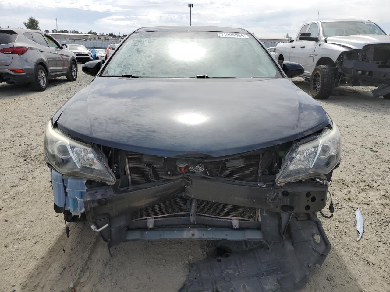 2014 Toyota Camry - Image 5