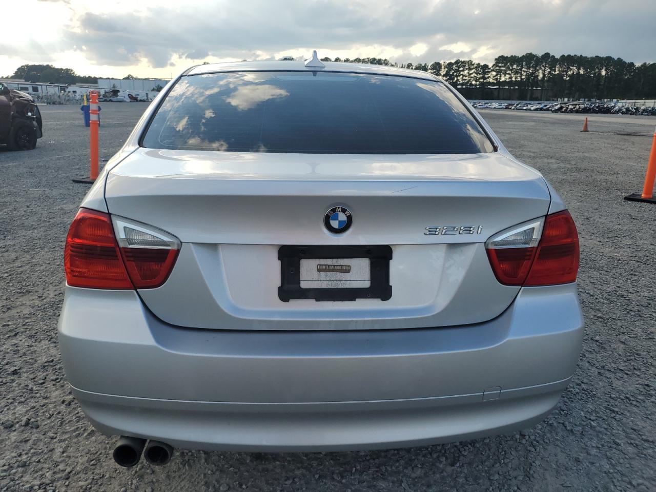 2008 BMW 328 I VIN: WBAVA37598NL56965 Lot: 73948654