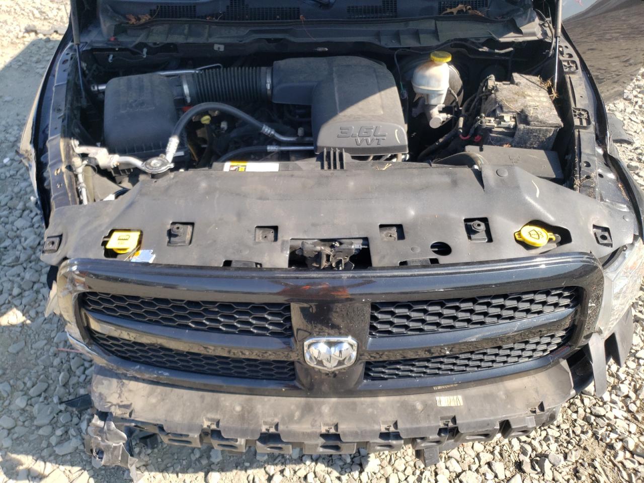 2018 RAM 1500 - Image 13