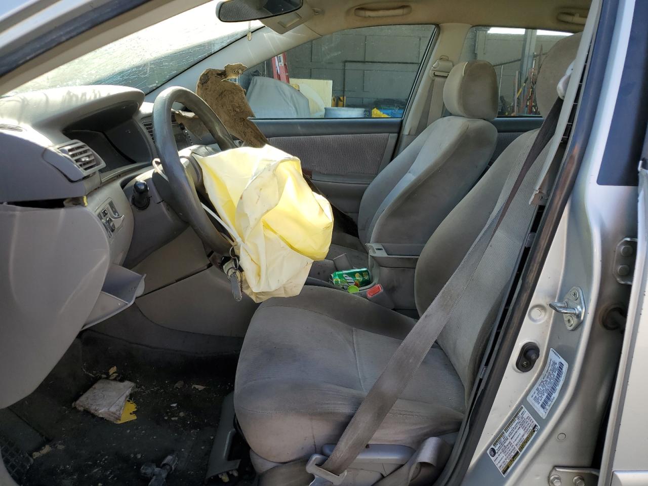2005 Toyota Corolla - Image 7