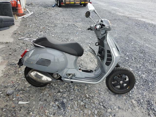 2020 Vespa Scooter