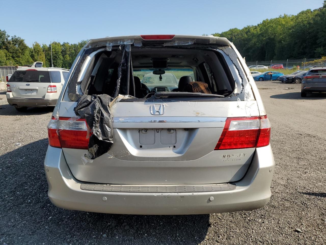 2005 Honda Odyssey Touring VIN: 5FNRL388X5B055736 Lot: 70441434