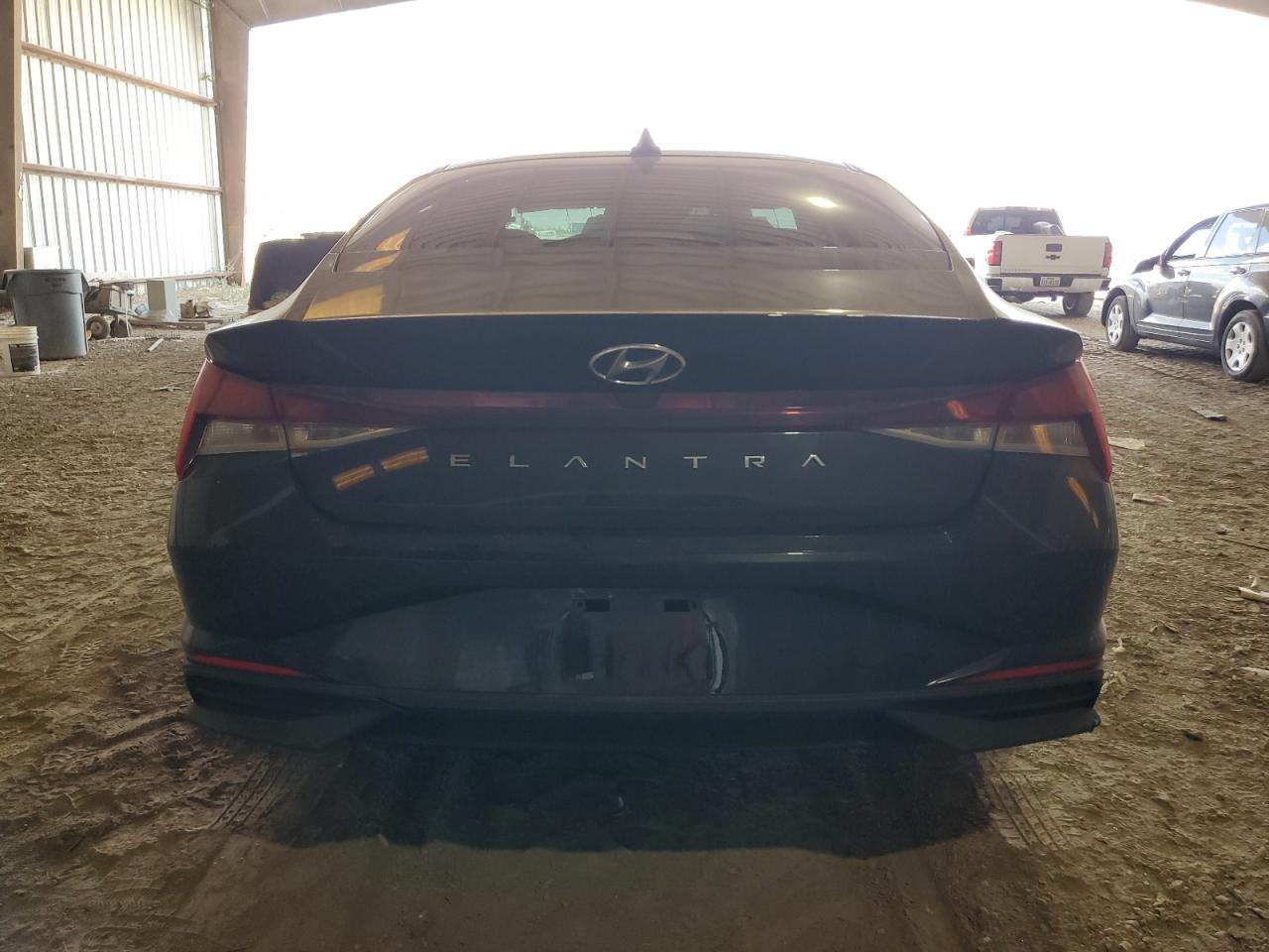 5NPLL4AG0NH084029 2022 Hyundai Elantra Se