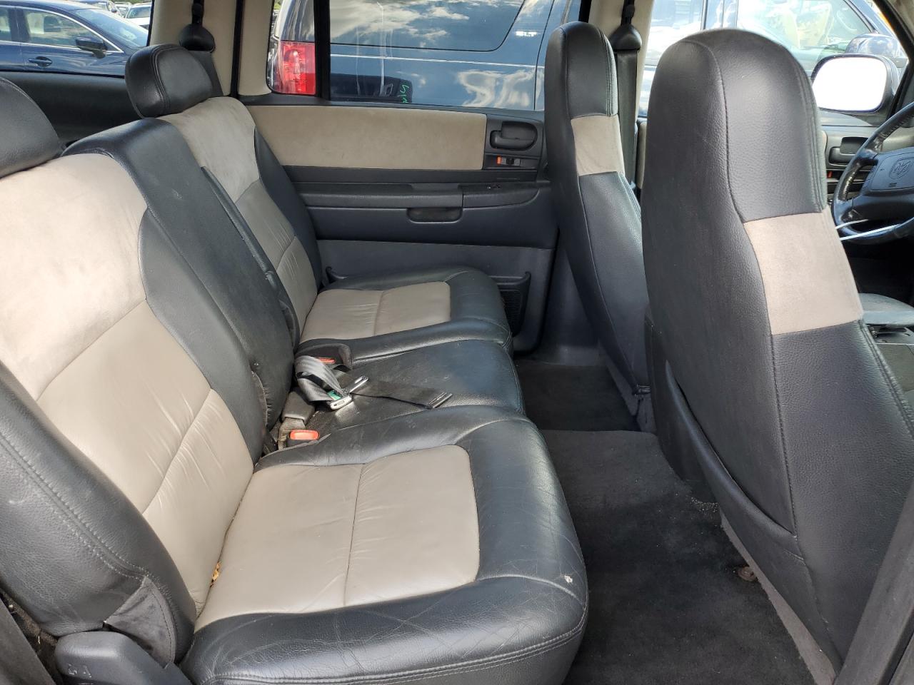 2002 Dodge Durango R/T VIN: 1B4HS78ZX2F170310 Lot: 72377464