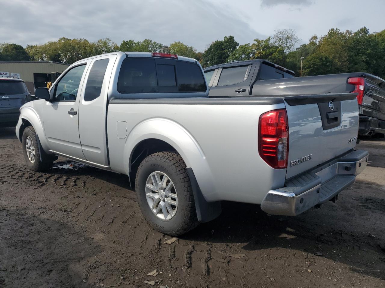 1N6AD0CW5KN753275 2019 NISSAN NAVARA - Image 2