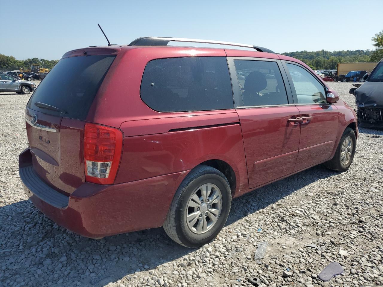 2011 Kia Sedona Lx VIN: KNDMG4C77B6388700 Lot: 71572634