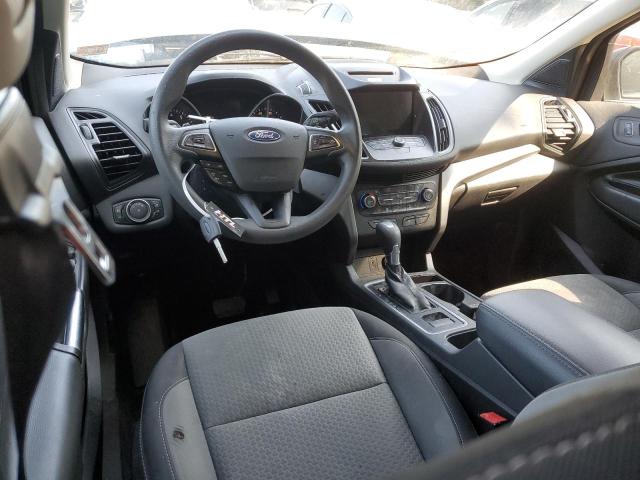  FORD ESCAPE 2017 Czarny